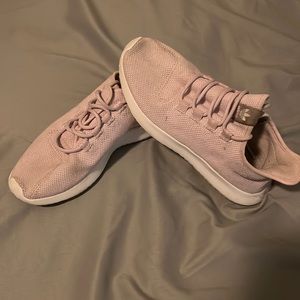 Women’s Adidas Tubular Shadow Lavender, size 6 1/2